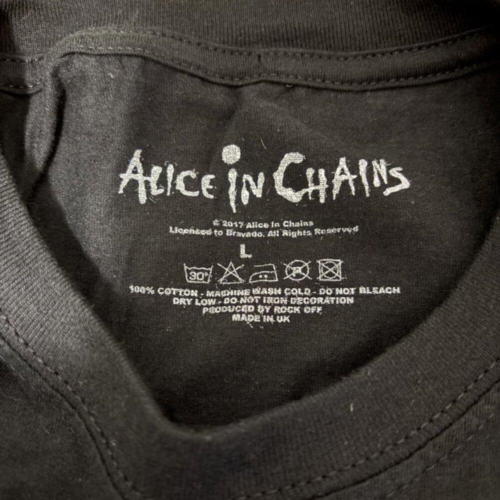 2017 ALICE IN CHAINS SNAKES GENERIC BAND T-SHIRT *NEW* / SZ. LARGE - Picture 2 of 2